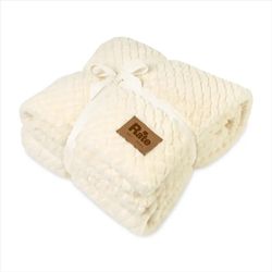Image of Luxe Nordic Throw Blanket