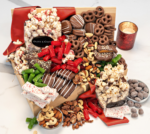 Lots of Little Holiday Goodies Crate image thumbnail