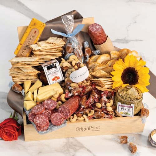 Italian Market Snacks Crate image thumbnail