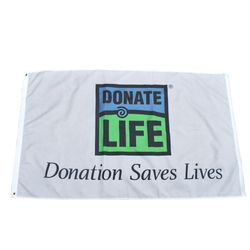 Image of 3' x 5' Donation Saves Lives Flags