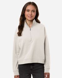Image of Women's Perform Quarter-Zip Pullover