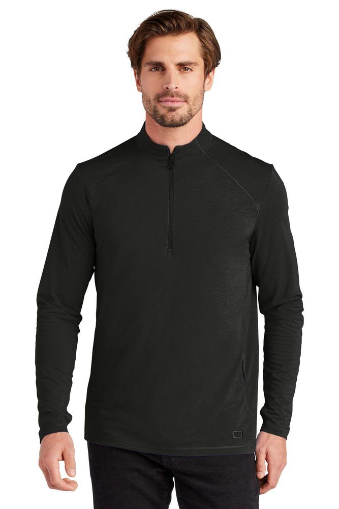 OGIO Motion 1/4-Zip primary image
