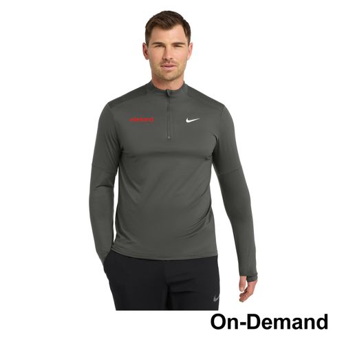 Men's Nike Workday 1/2-Zip image thumbnail