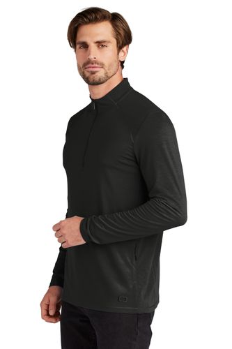 OGIO Motion 1/4 Zip image thumbnail