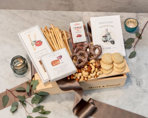 Olive & Cocoa Farmstead Gourmet Crate image thumbnail
