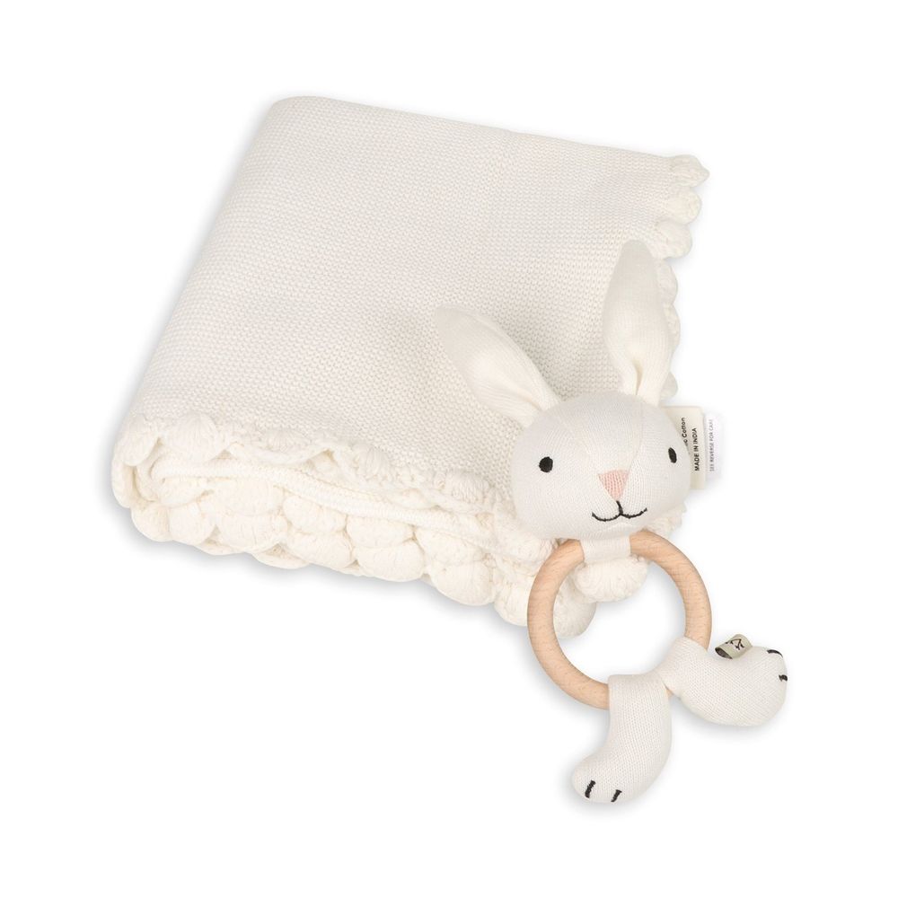 Scallop Edge Baby Blanket + Rattle primary image