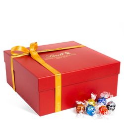 Image of Lindor Ultimate Gift Box