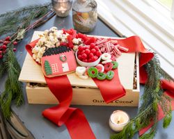 Image of Olive & Cocoa Home for the Holidays – Petite (Pre-Order for November Delivery)