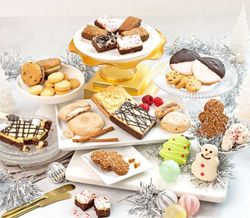 Image of Wonderland Bakery Box