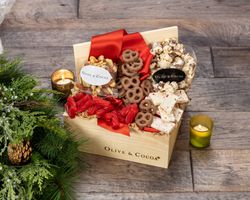 Image of Olive & Cocoa Lots of Holiday Goodies – Petite