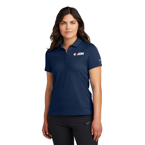 Nike Women's Victory Solid Polo image thumbnail