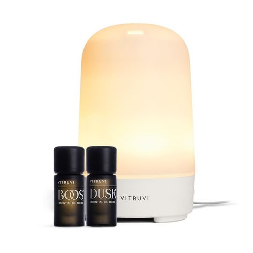 Vitruvi Glow Diffuser and Essential Oils Bundle Se image thumbnail