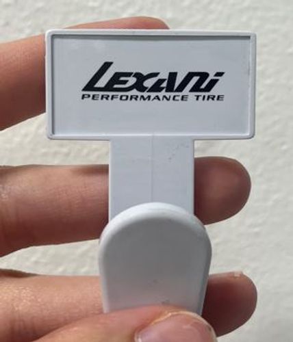 Lexani White Auto Vent Utility Clip image thumbnail