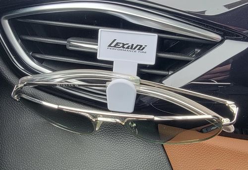 Lexani White Auto Vent Utility Clip image thumbnail