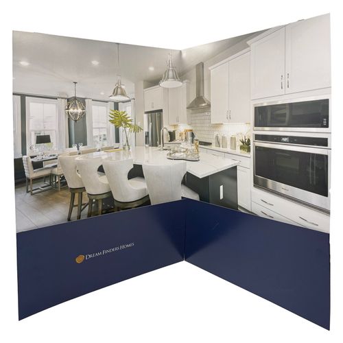 Dream Finders Homes Pocket Folder image thumbnail