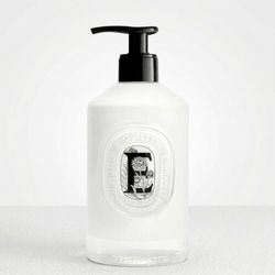 Image of Diptyque velvet hand lotion