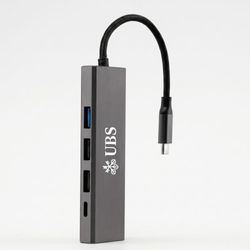 Image of Recycled hub with data transfer