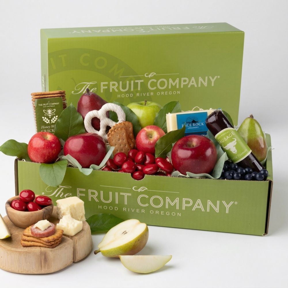 The Fruit Company – classic gift box primary image