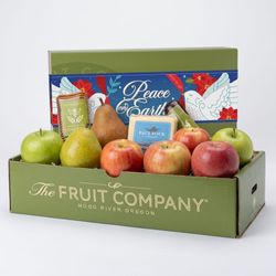Image of The Fruit Company – classic holiday gourmet gift box