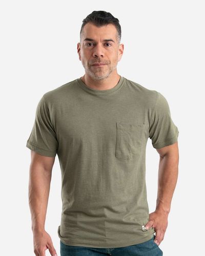 Men's Lightweight Performance Pocket T-Shirt - BSM38 image thumbnail Men's Lightweight Performance Pocket T-Shirt - BSM38 image thumbnail