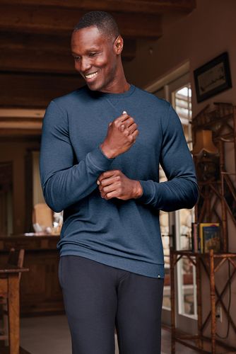 TravisMathew Long Weekend Crew image thumbnail