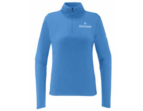 Women's The North Face Aim 1/4 Zip Fleece image thumbnail