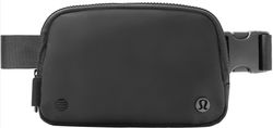 Image of lululemon Everywhere Belt Bag 1L - Black 