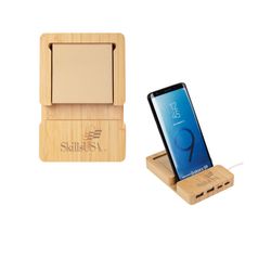Image of Bamboo Charging Hub & Stickey Notes