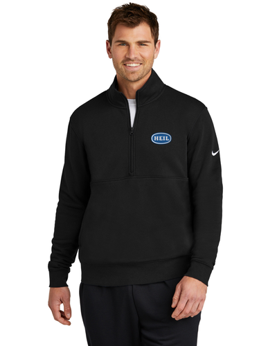 Nike Club Fleece Sleeve Swoosh 1/2-Zip image thumbnail