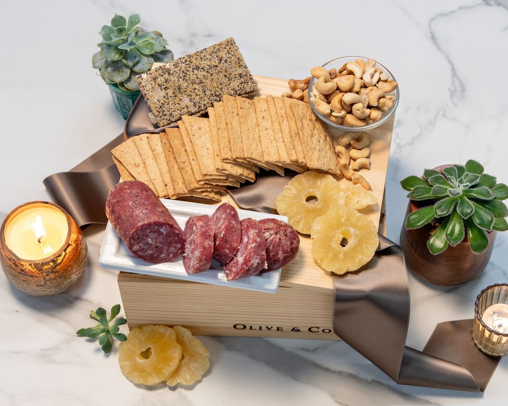 Olive & Cocoa Bountiful Harvest Crate primary image