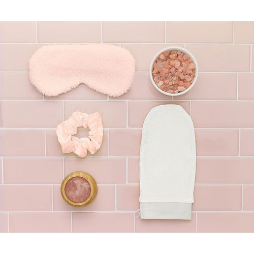 Pink Salt Spa Kit image thumbnail