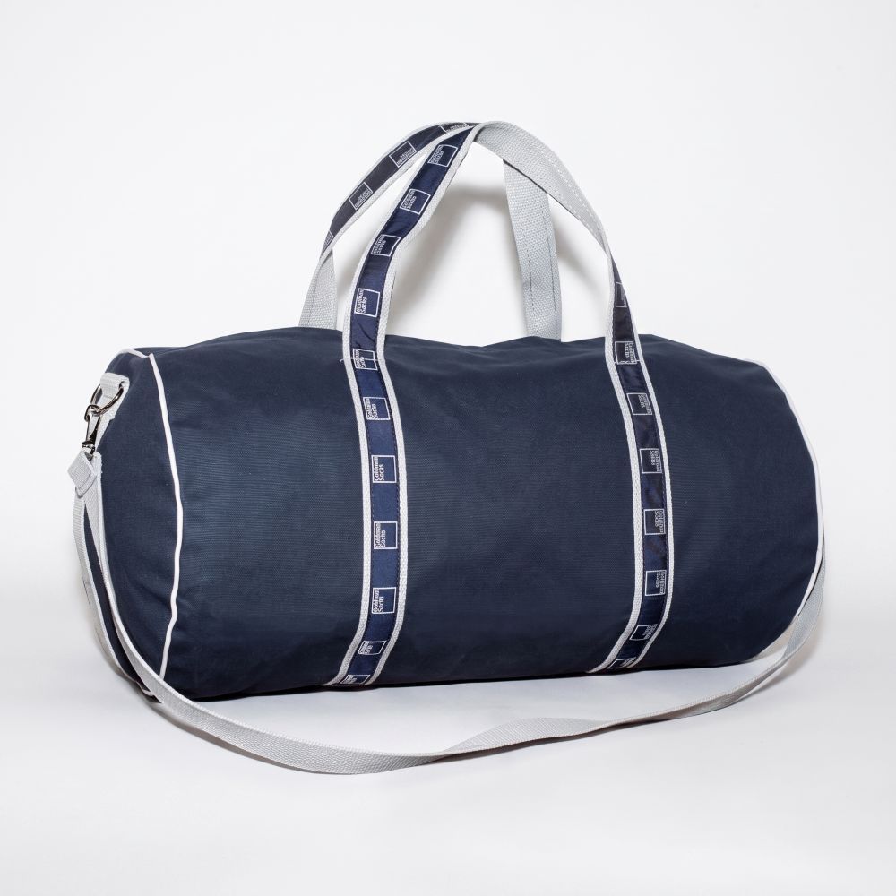 The Original Banker Bag 21" primary image