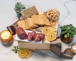 Image of Olive & Cocoa Bountiful Harvest Crate