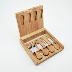 Image of Formaggio Bamboo Cheese Board & Tool Set
