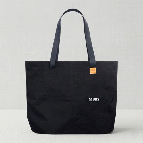 Bellroy market tote image thumbnail