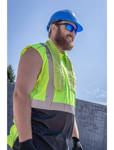 Bullhead Safety® Cooling High-Visibility Anti-Microbial Cooling Towel  image thumbnail