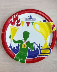 Image of 9" Plates - Olympic Red - Pack of 50