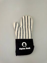 Image of Frosted Silicone Oven Mitt