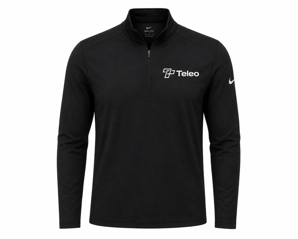 Nike Essentials 1/2 Zip primary image