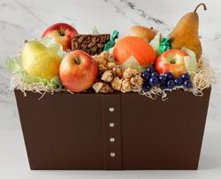 Image of The Fruit Company Deluxe Gift Basket