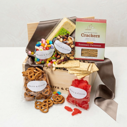 Image of Olive & Cocoa Tasteful Favorites – Petite