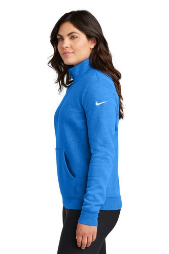 Nike Women's Club Fleece Sleeve Swoosh 1/2-Zip image thumbnail