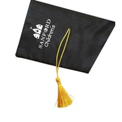 Image of Graduation Hat With Yellow Tassel 