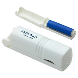 Image of Roll & Rinse Lint Remover