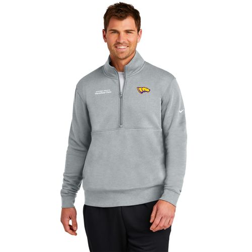 Nike Club Fleece Sleeve Swoosh 1/2-Zip image thumbnail