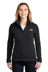 Image of The North Face Ladies Sweater Fleece Jacket.