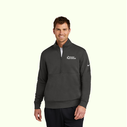 Nike Club Fleece Sleeve Swoosh 1/2-Zip image thumbnail