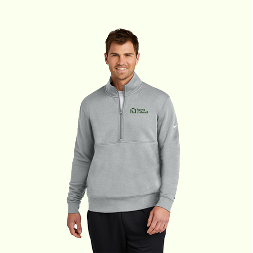 Nike Club Fleece Sleeve Swoosh 1/2-Zip image thumbnail