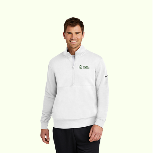 Nike Club Fleece Sleeve Swoosh 1/2-Zip image thumbnail