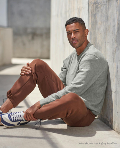 Image of Nike Unisex Club Fleece Sleeve Swoosh Crew